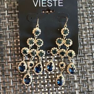 Beautiful 2 tone blue & rhinestone dangle earrings